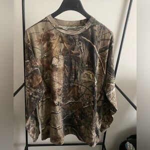 Real tree long sleeve